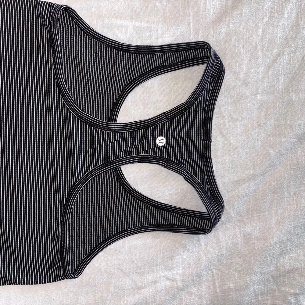 lululemon athletica sleek racerback